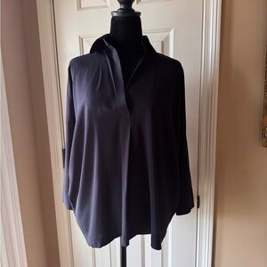 Vince. Women's Coastal Blue Collared V-Neck Pullover Blouse size small NWT